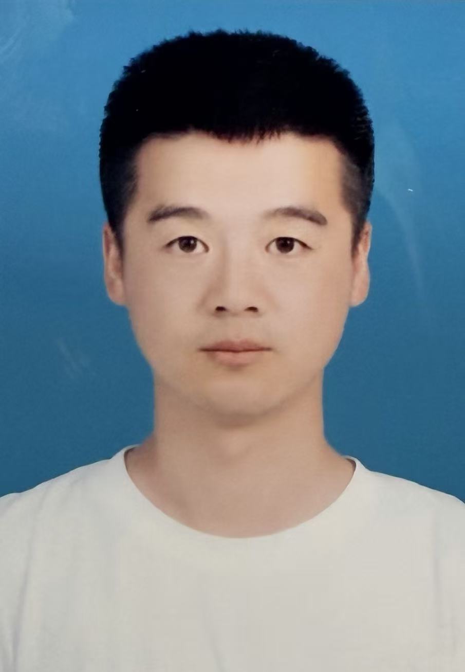 岳帅军 书法篆刻艺委会副主任